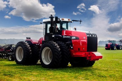 10 мощнейших тракторов для точного земледелия