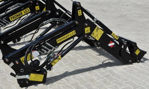 Фронтальный погрузчик Pronar LC-2 Фронтальный погрузчик Pronar LC-2