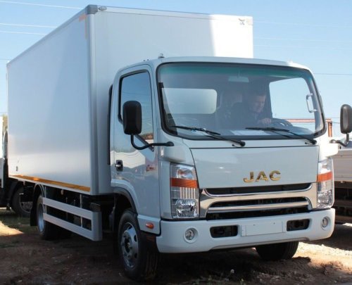 Вантажний автомобіль JAC N75