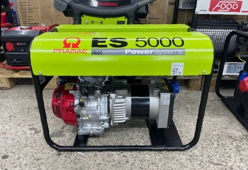Бензиновий генератор PRAMAC ES5000 AVR (4,6 кВт)