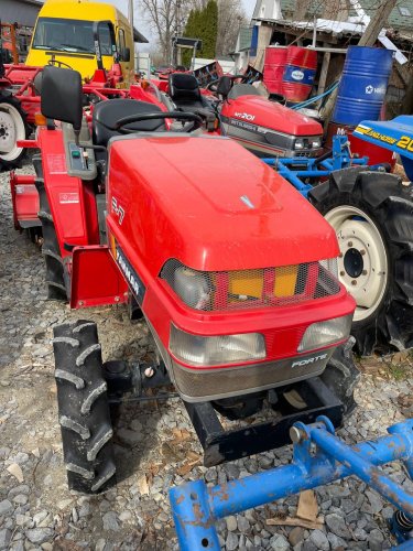 Мінітрактор Yanmar F-7