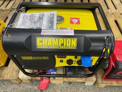 Бензиновий генератор Champion CPG6500-EU (6,5 кВт)
