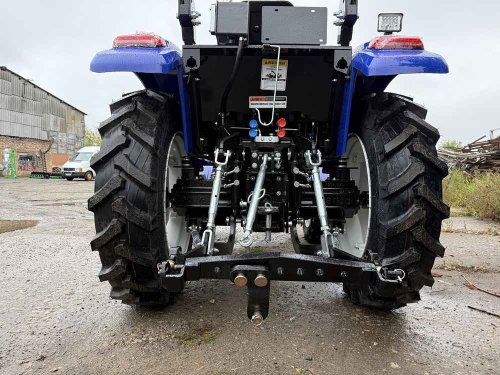 Мінітрактор Файтер Т-404RD з козирком