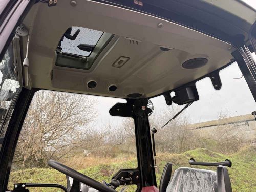 Минитрактор KENTAVR 404 SCU с пластиковой отделкой кабины